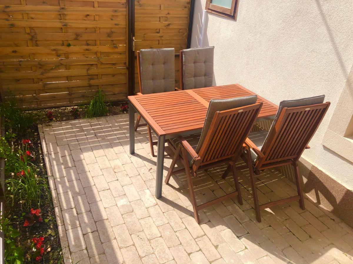 Boroka Apartman Belvaros Veszprém Dış mekan fotoğraf